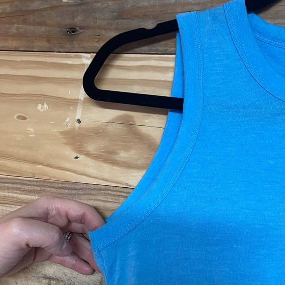 J. Crew size XS Blue Sleeveless High Neck Soft Tank Top with Tie Back Closure - Picture 3 of 8